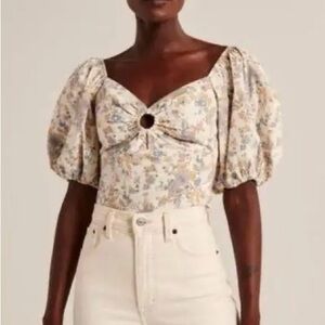 Abercrombie & Fitch White Floral Puff Sleeve Top